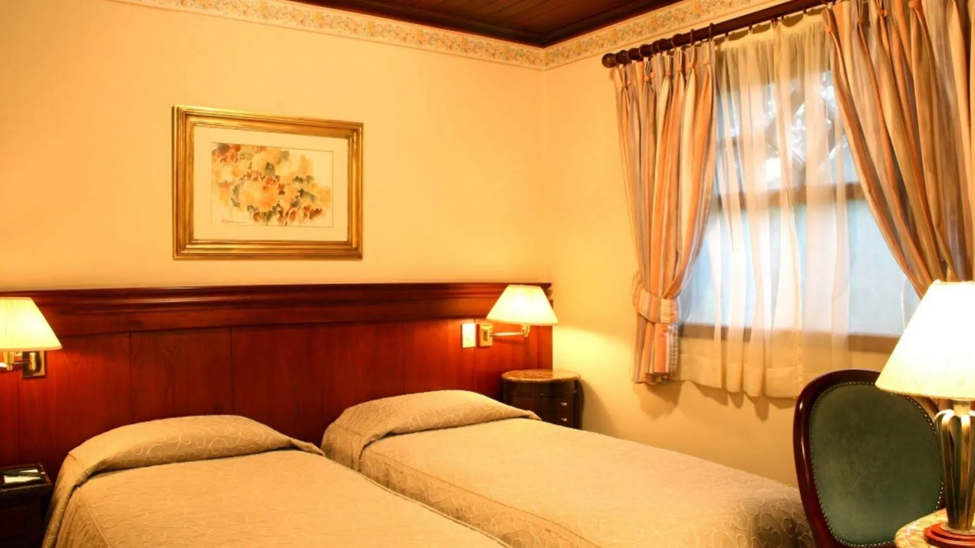 Hotel Frontenac Campos do Jordão